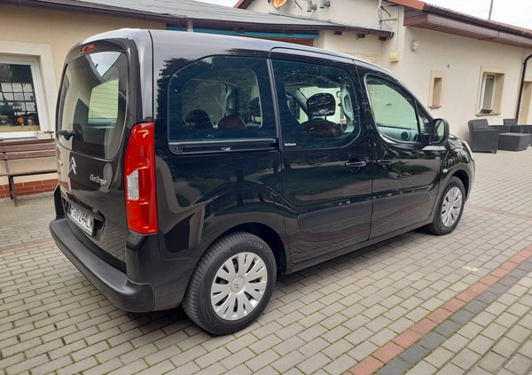 Citroen Berlingo cena 22900 przebieg: 175791, rok produkcji 2009 z Kłecko małe 407